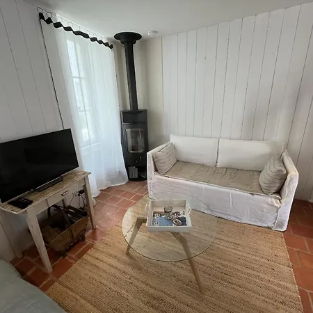 La Maison De La Forge Pour 4 Personnes Hébergement de vacances Saint-Clément-des-Baleines