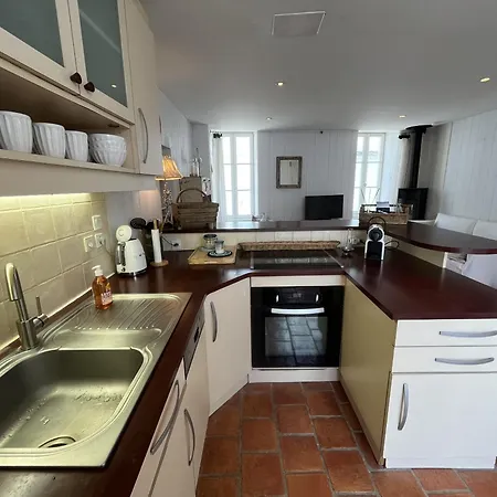 Hébergement de vacances La Maison De La Forge Pour 4 Personnes Saint-Clément-des-Baleines